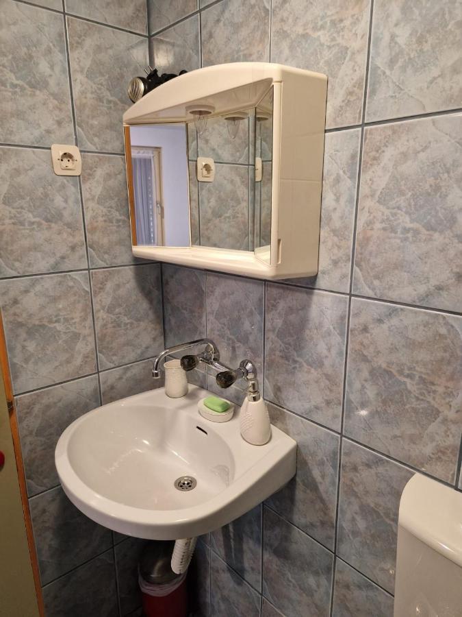 Apartment Misic Ртина Екстериор снимка